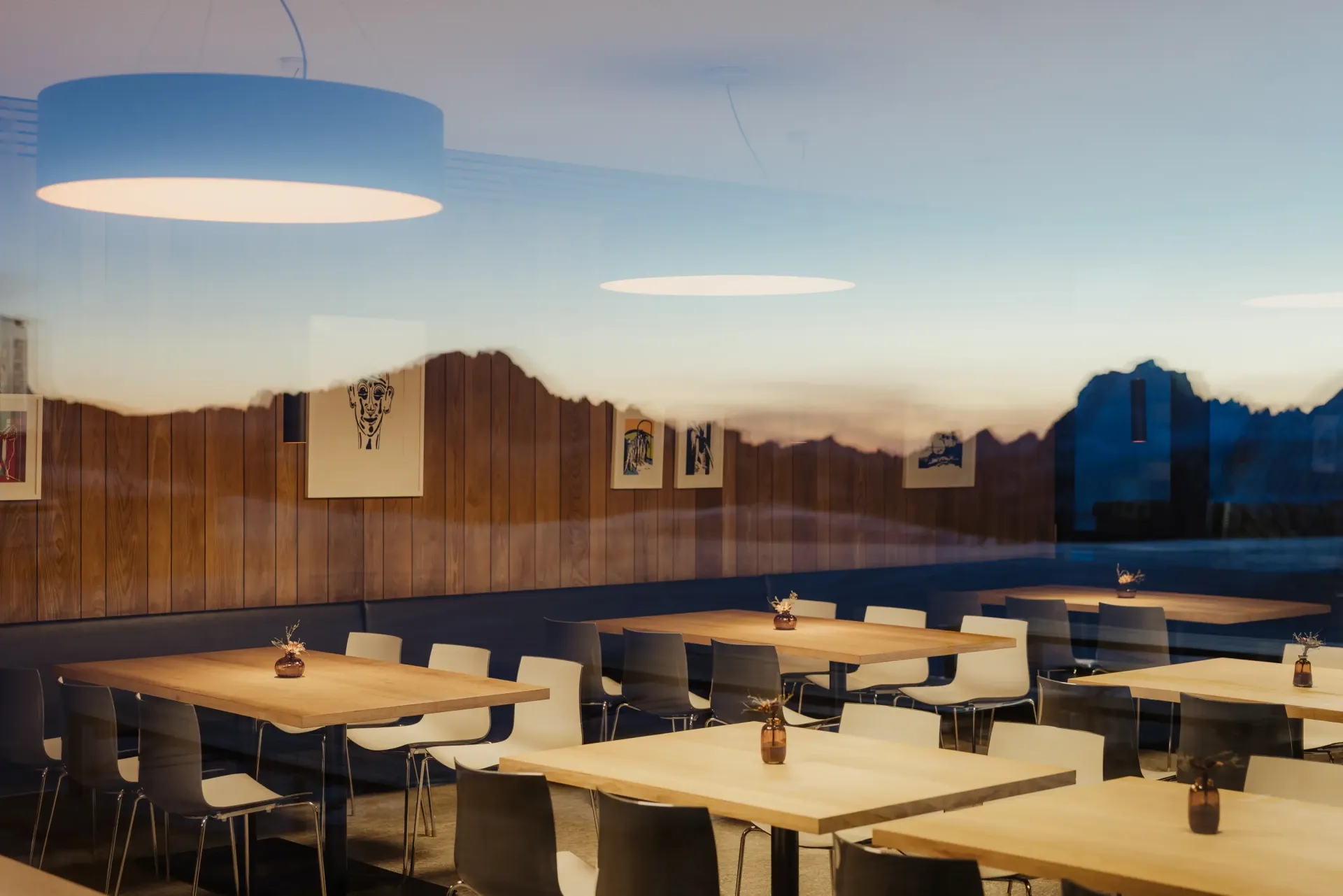 alexmoling pizboealpinelounge 204